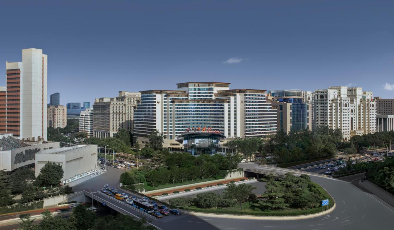 Swissotel Hong Kong Macau Center Hotel 5*